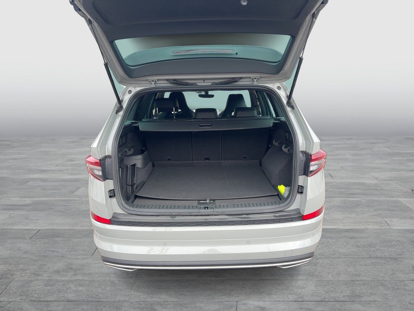 Škoda KODIAQ SPORTLINE TSI ACT DSG | Bild 16 von 18