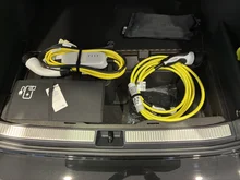 VW Passat Variant Sport eHybrid 150kW in Grenadillschwarz Metallic