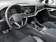 VW Touareg R eHybrid 4MOTION in Tamarindenbraun Metallic