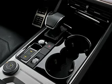 VW Touareg R eHybrid 4MOTION in Tamarindenbraun Metallic
