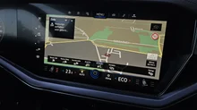 VW Touareg R eHybrid 4MOTION in Tamarindenbraun Metallic