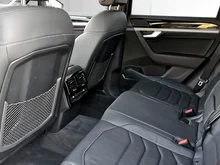 VW Touareg R eHybrid 4MOTION in Tamarindenbraun Metallic