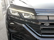 VW Touareg R eHybrid 4MOTION in Tamarindenbraun Metallic