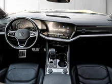VW Touareg R eHybrid 4MOTION in Tamarindenbraun Metallic