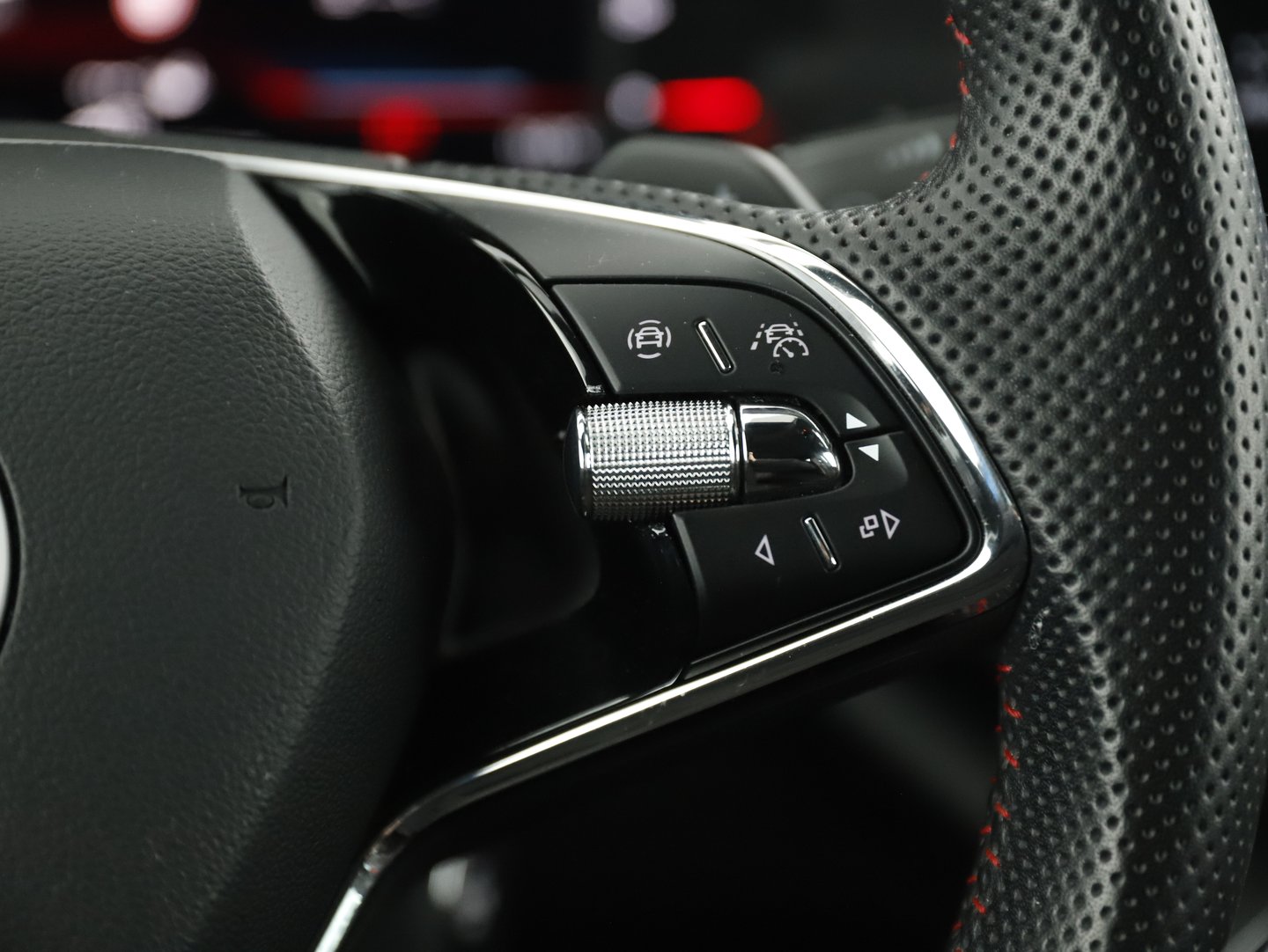 Škoda OCTAVIA Combi RS iV 245 DSG | Bild 15 von 27