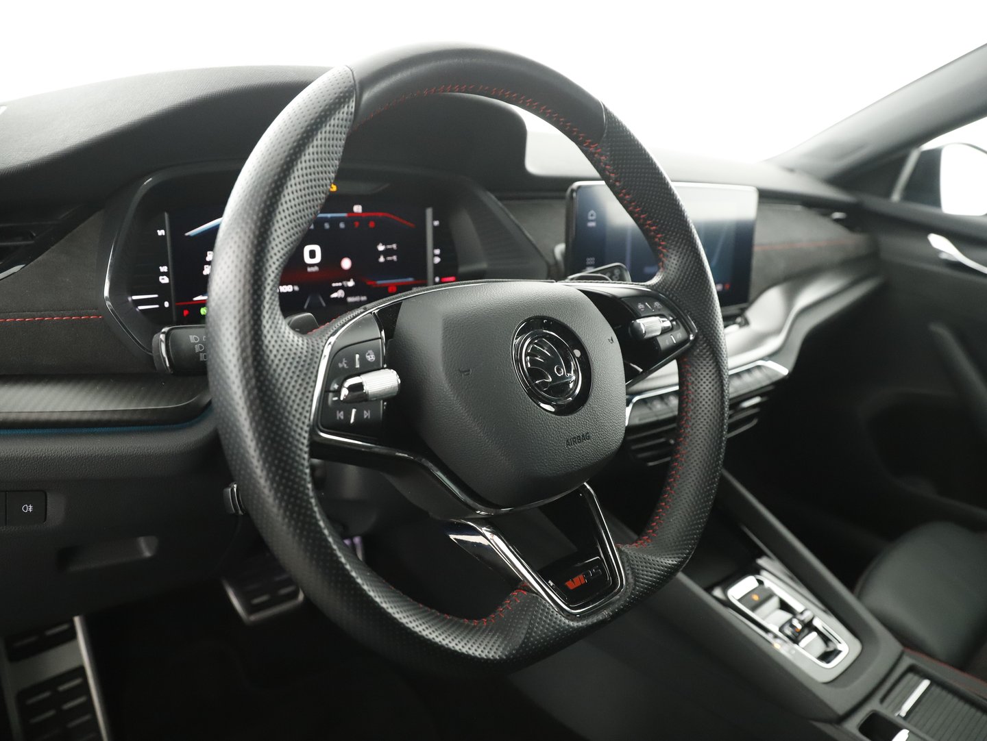 Škoda OCTAVIA Combi RS iV 245 DSG | Bild 12 von 27