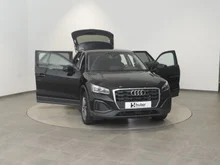 Audi Q2 30 TDI intense in brillantschwarz klar