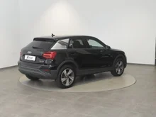 Audi Q2 30 TDI intense in brillantschwarz klar