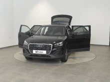Audi Q2 30 TDI intense in brillantschwarz klar