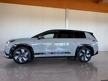 Škoda Peaq Sportline 90x in Stahl-Grau