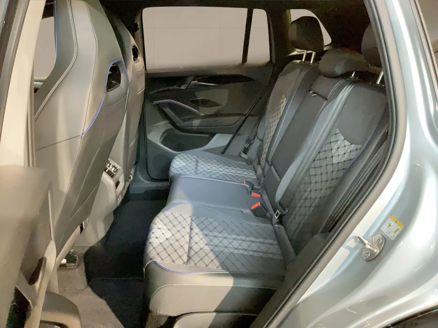 Bild eines VW Tiguan Sport eHybrid DSG 150 kW
