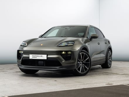 Porsche Macan 4