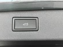 VW Tiguan Sport eHybrid DSG 150 kW in Delfingrau Metallic