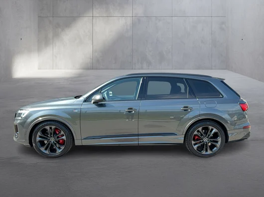 Bild eines Audi Q7 55 TFSI e quattro S line 290 kW