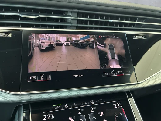 Bild eines Audi Q7 55 TFSI e quattro S line 290 kW
