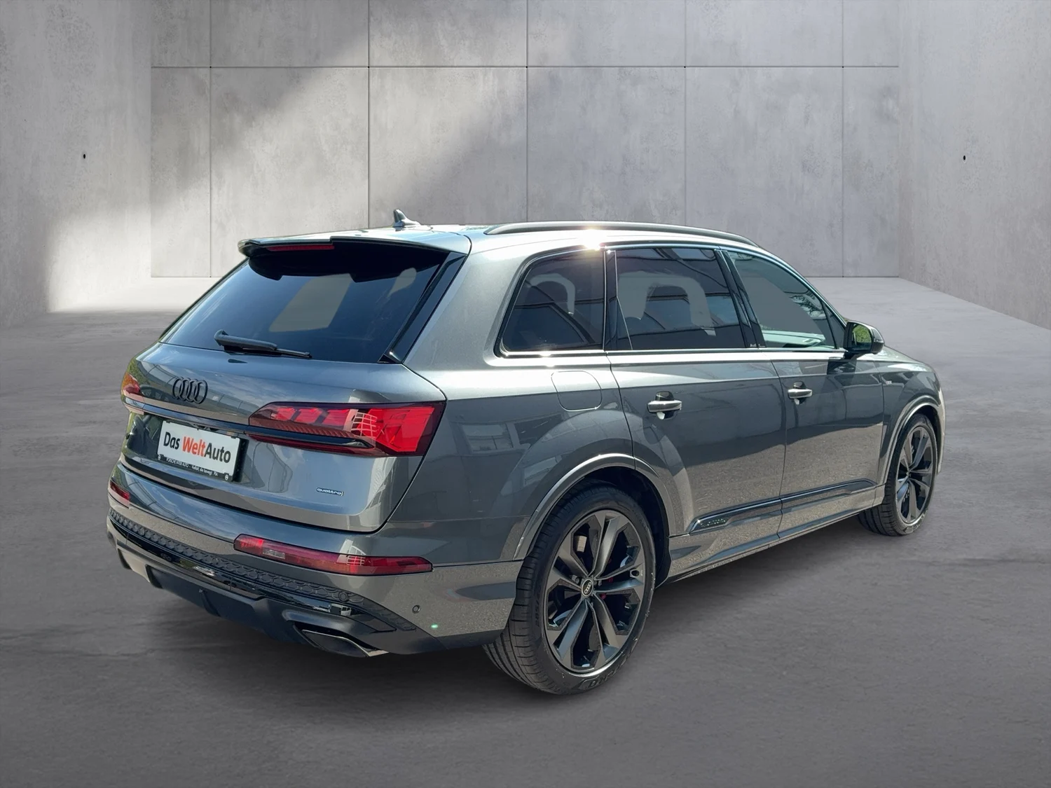 Bild eines Audi Q7 55 TFSI e quattro S line 290 kW