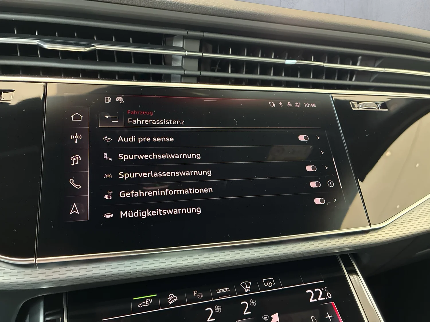 Bild eines Audi Q7 55 TFSI e quattro S line 290 kW