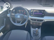SEAT Arona Reference Edition 1.0 TSI in Fjord-Blau