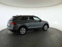 VW Tiguan Allspace Life TDI in PLATINUM GREY METALLIC
