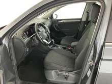 VW Tiguan Allspace Life TDI in PLATINUM GREY METALLIC