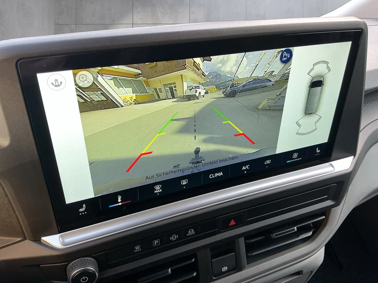 Bild eines VW Transporter Kombi TDI