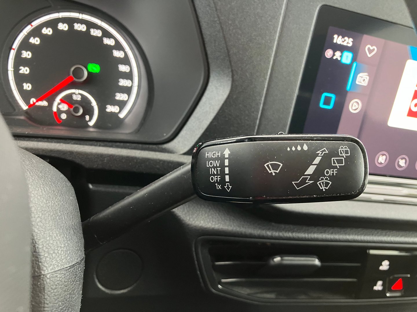 VW Caddy TDI | Bild 8 von 20