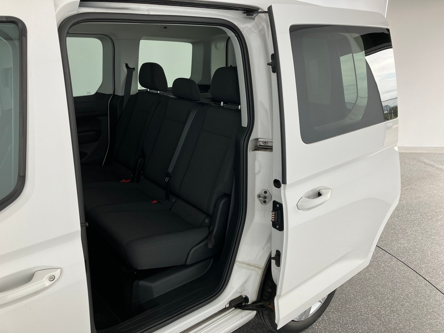 VW Caddy TDI | Bild 10 von 14