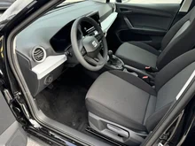 SEAT Arona Reference Edition 1.0 TSI in Nacht-Schwarz Metallic