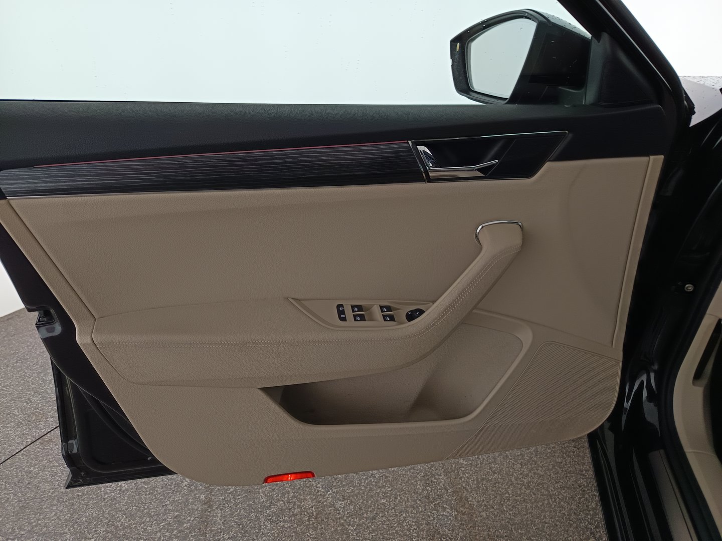 Škoda SUPERB Combi Style TDI DSG | Bild 10 von 34