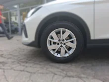 SEAT Arona Reference Edition 1.0 TSI in Candy-Weiß