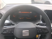SEAT Arona Reference Edition 1.0 TSI in Candy-Weiß