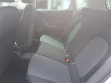 SEAT Arona Reference Edition 1.0 TSI in Candy-Weiß