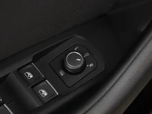 VW Passat Variant GTE Variant in DEEP BLACK PERLEFFEKT