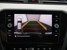 VW Passat Variant GTE Variant in DEEP BLACK PERLEFFEKT
