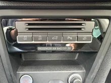 VW Sharan Business+ TDI SCR DSG 7-Sitzer in DEEP BLACK PERLEFFEKT