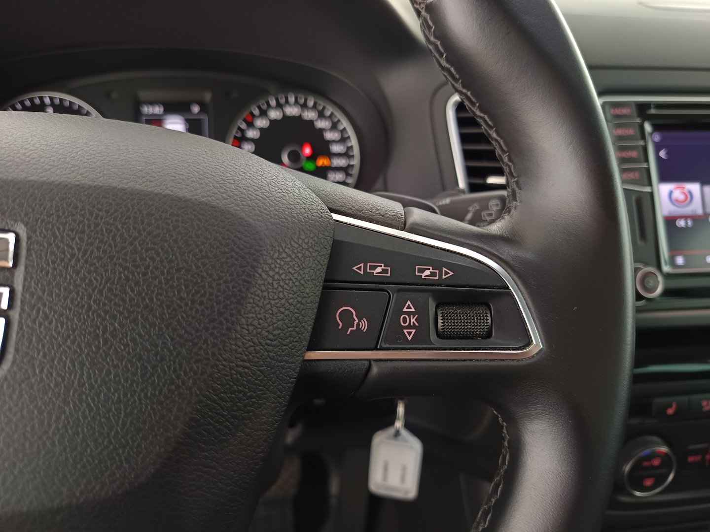 SEAT Alhambra Executive TDI DSG 4Drive | Bild 17 von 30