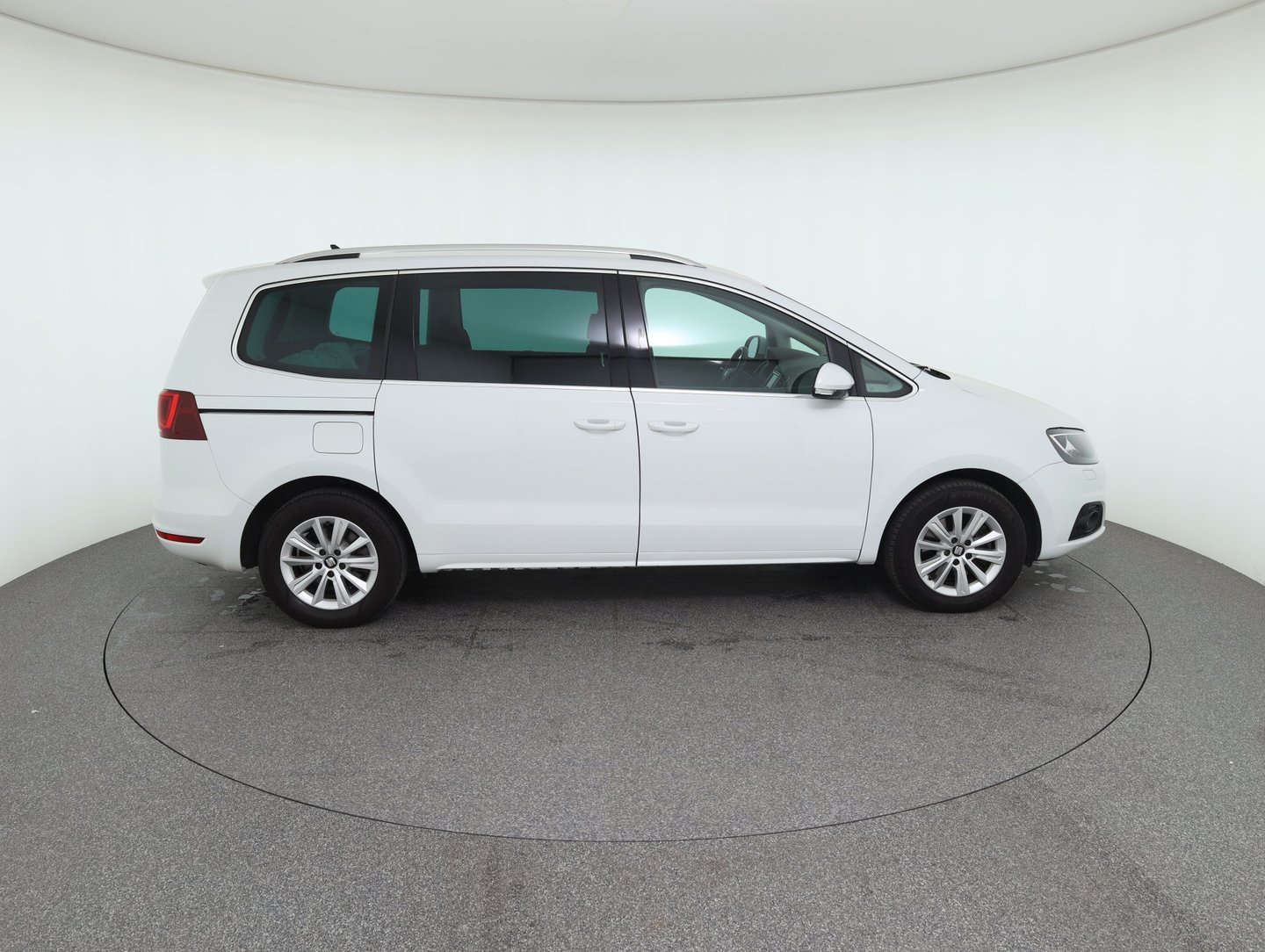 SEAT Alhambra Executive TDI DSG 4Drive | Bild 4 von 30