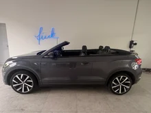 VW T-Roc Cabriolet R-Line TSI DSG in Rauchgrau Met.