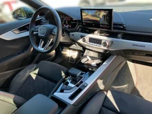 Audi A4 Avant 40 TFSI quattro S line in M4 Distriktgrün Metallic