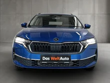 Škoda Octavia Combi Selection TSI mHEV DSG in Race-Blau Metallic