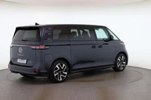 VW ID Buzz ID. Buzz Pro LR 210 kW in Starlight Blue Metallic