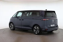 VW ID Buzz ID. Buzz Pro LR 210 kW in Starlight Blue Metallic