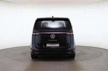 VW ID Buzz ID. Buzz Pro LR 210 kW in Starlight Blue Metallic