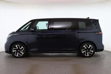 VW ID Buzz ID. Buzz Pro LR 210 kW in Starlight Blue Metallic