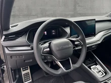 Škoda Octavia Combi Sportline TDI DSG in 1Z Schwarz-Magic Perleffekt