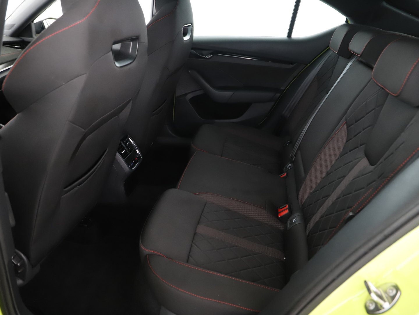Škoda OCTAVIA RS iV 245 DSG | Bild 16 von 19