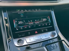 Audi Q8 60 TFSI e quattro in gletscherweiß metallic