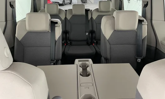 Bild eines VW Multivan Business ÜH TDI