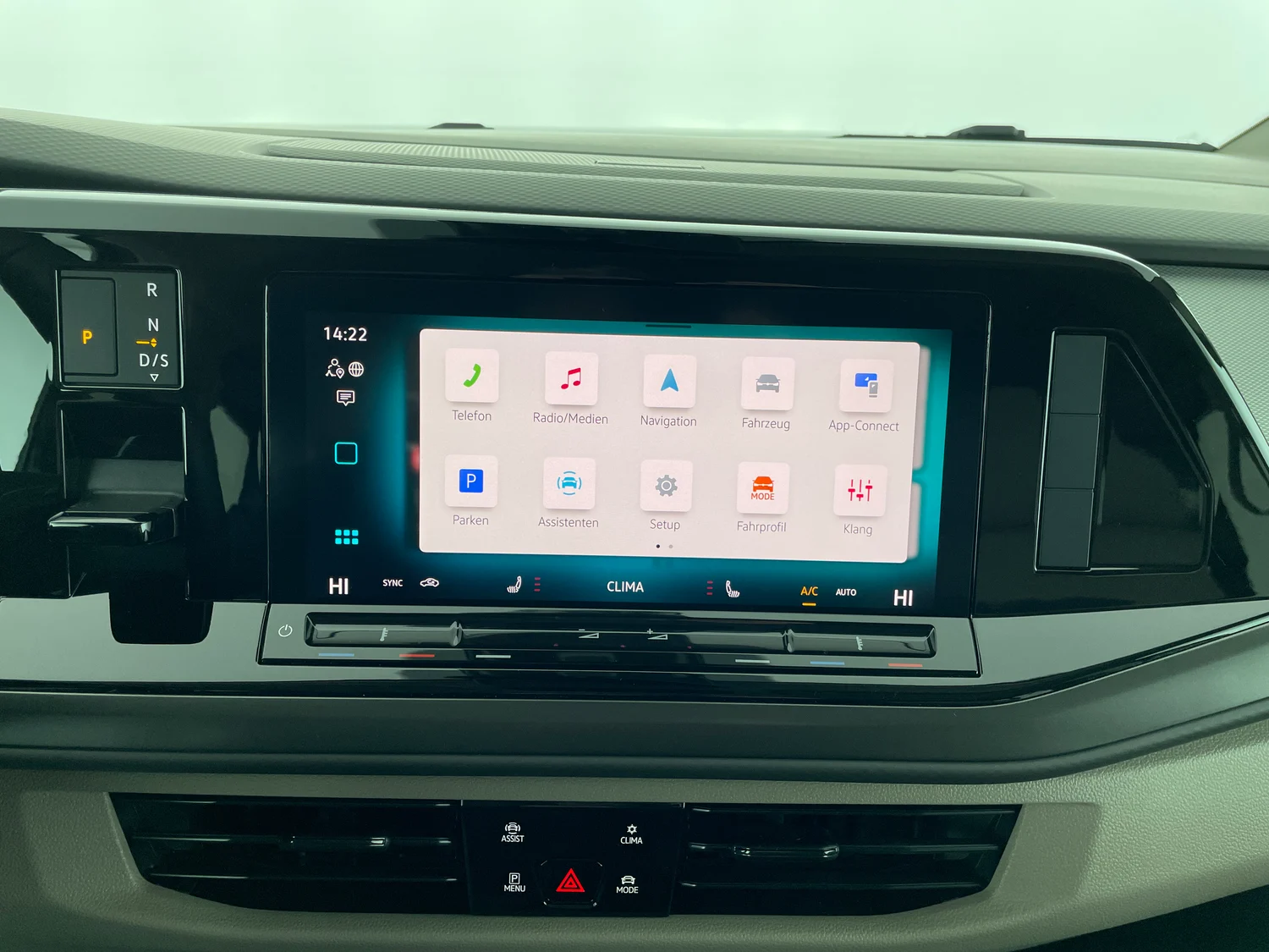 Bild eines VW Multivan Business ÜH TDI