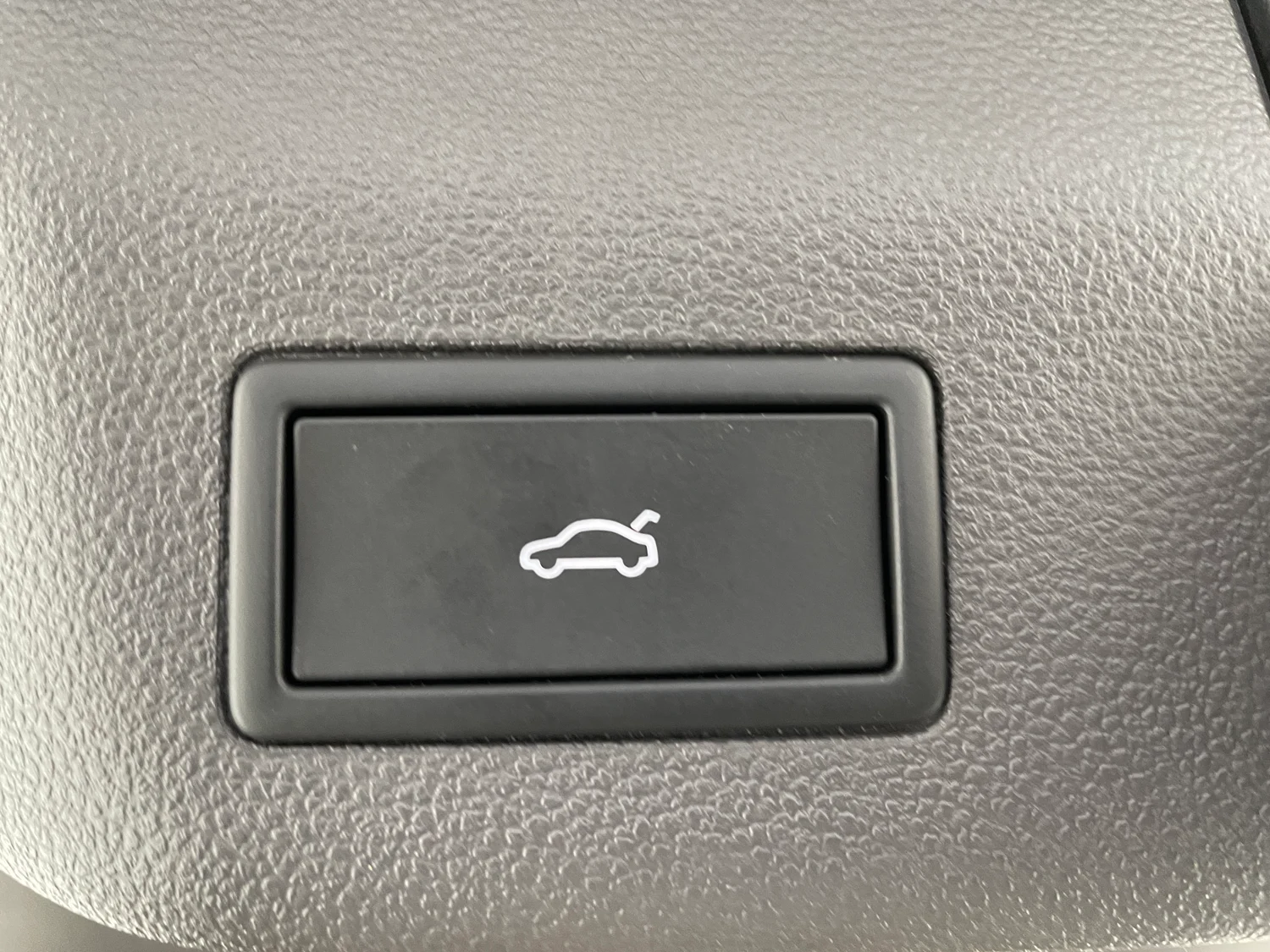 Bild eines VW Multivan Business ÜH TDI